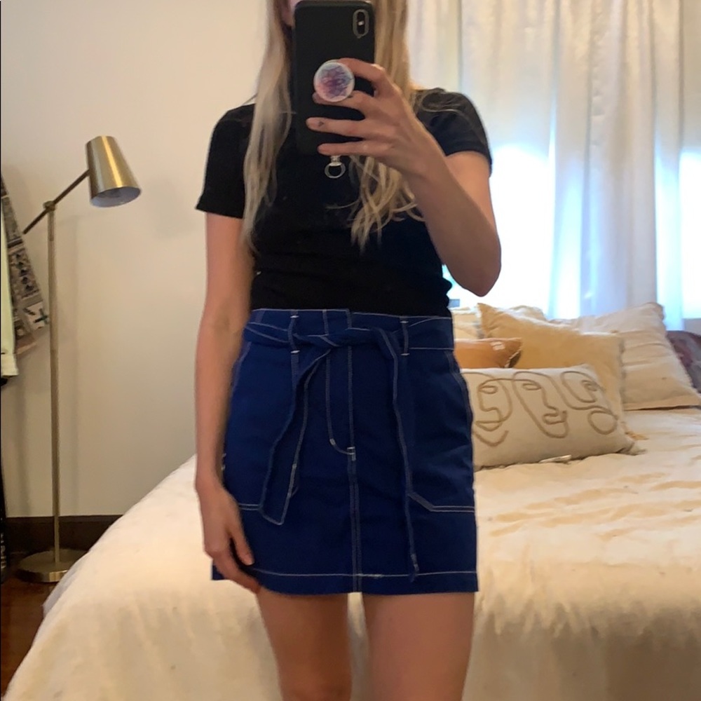 Blue mini skirt with tie